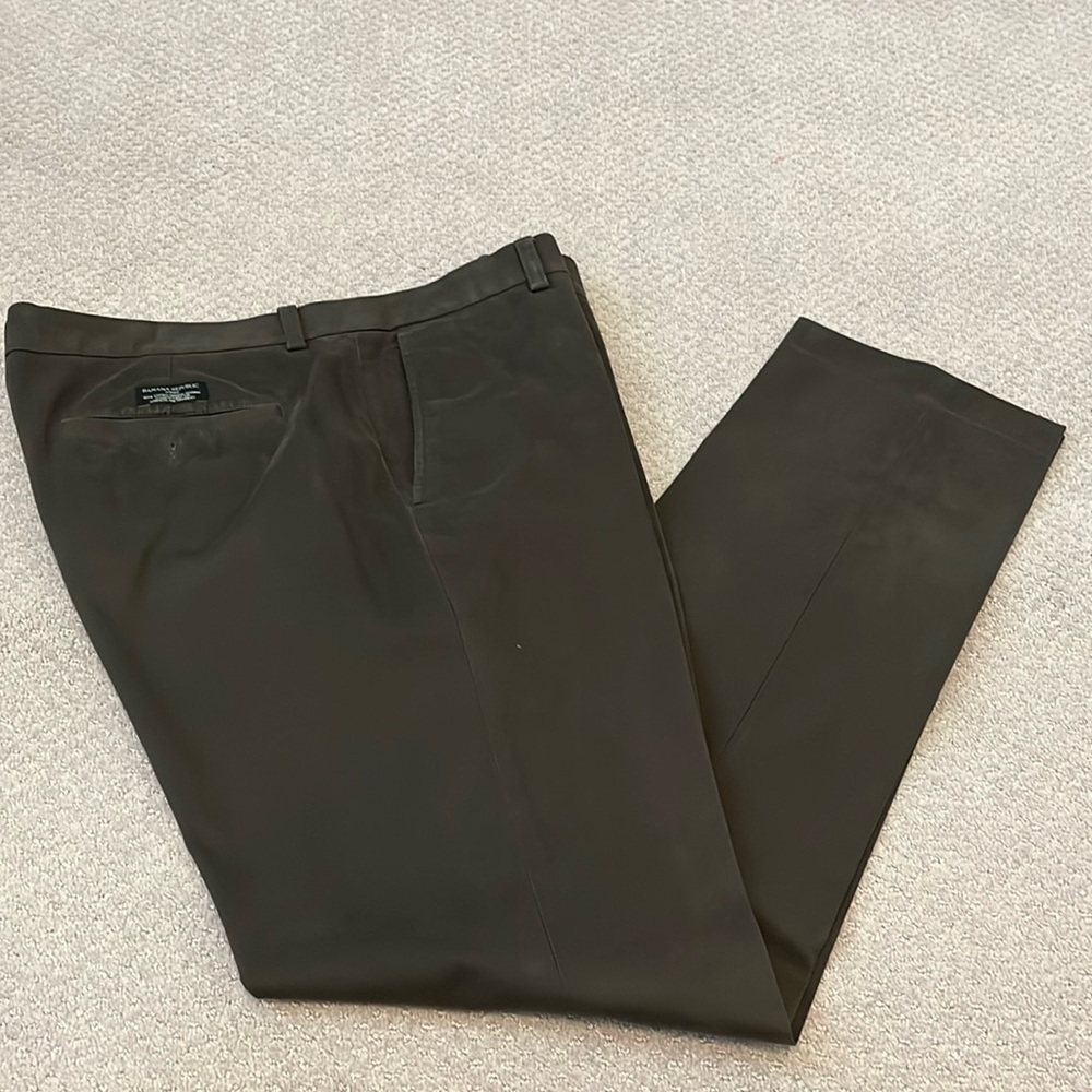Banana Republic men’s chinos